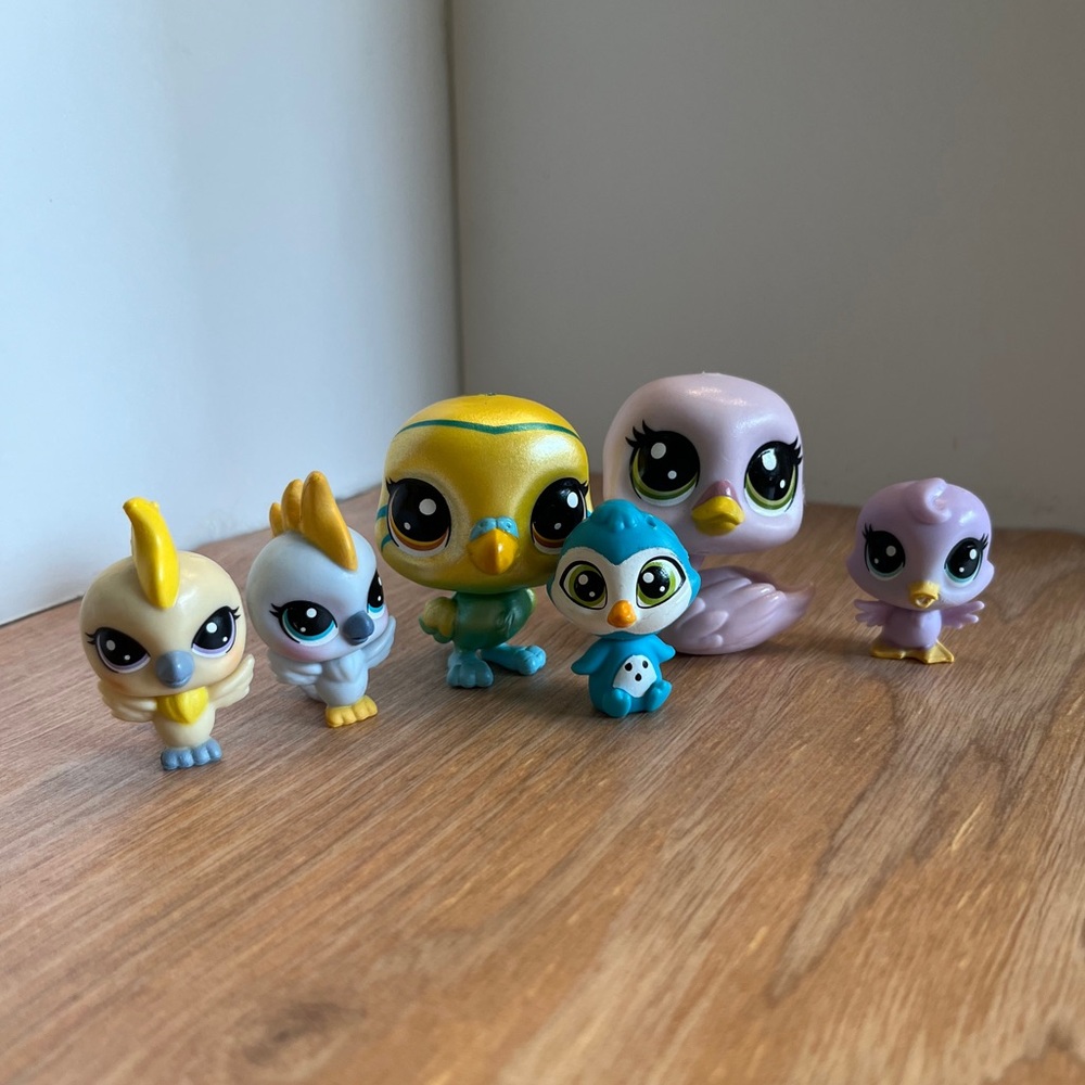 Littlest Pet Shop popular birds